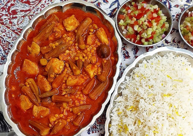 طرز تهیه خورش بامیه جنوبی؛ سفری به طعم‌های اصیل جنوب ایران
